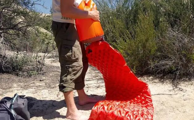 Килимок надувний Sea to Summit Comfort Plus Insulated Mat 2020, 183х55х6.3 см, Red (STS AMCPINS_R)